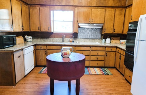 Wellborn House | Country house minutes from Aggieland