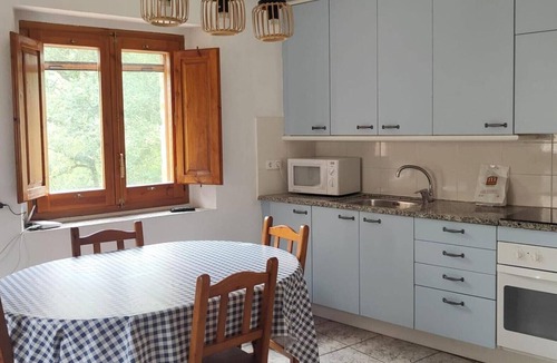 Santa Pau House | Country House 'Mas El Carrer - Baixos' with Mountain View, Shared Pool and Wi-Fi