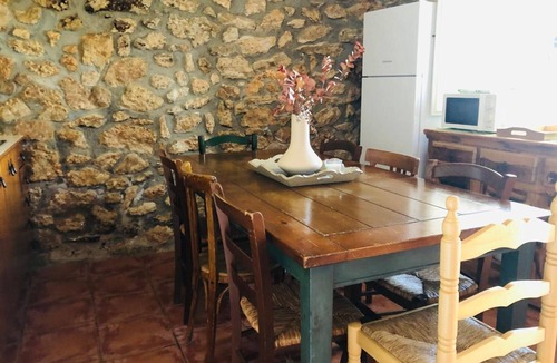 Deltebre House | Country House 'Masia Llambrich Bomba' with Shared Pool, Wi-Fi and Air Conditioning