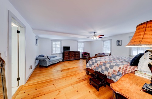 Plymouth House | Country house minutes from Killington and Okemo