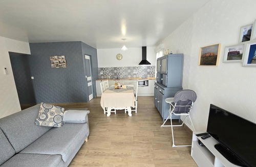 Mensignac Cottage | Country house near Périgueux with parking and wifi