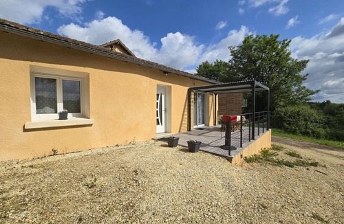 Mensignac Cottage | Country house near Périgueux with parking and wifi