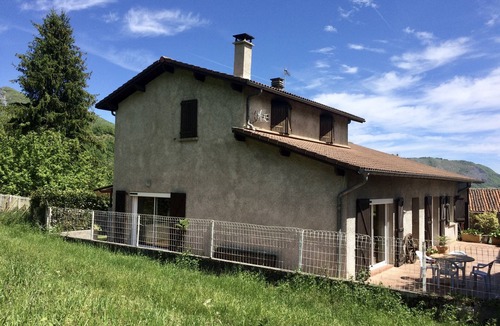 Esbareich House | Country house, nearby hiking trails.