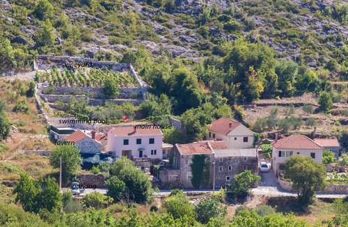 Oslje Villa | Country house Ošlje by Villas Guide