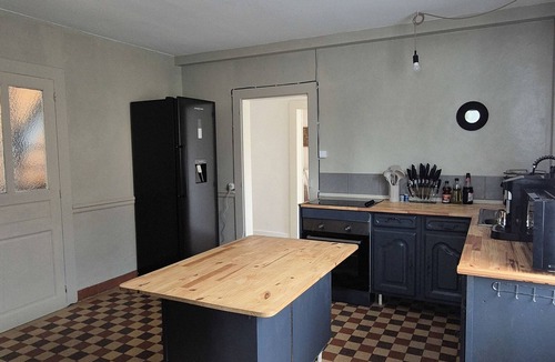 Les Aspres House | Country house - parties allowed and jacuzzi