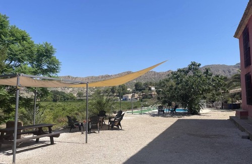 Huerta de Arriba House | Country House 'Ramoncico' with Mountain View, Private Pool and Wi-Fi