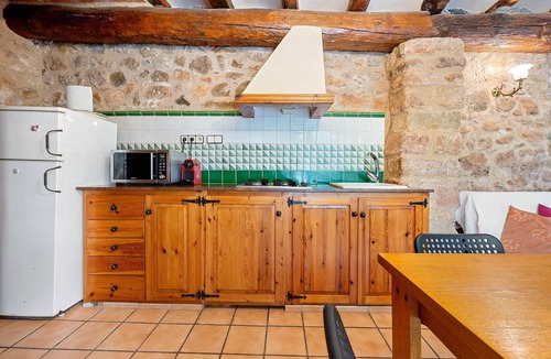 Montblanc House | Country House 'Serra De Prades' with Mountain View, Shared Pool and Wi-Fi
