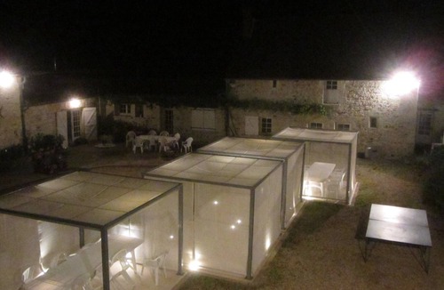 Mondion House | Country House 'Vallon' with Shared Pool, Private Terrace and Wi-Fi