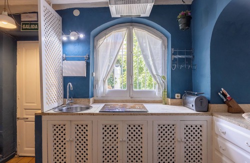 Valdelaguna House | Country House 'Villa Florita' with Private Pool, Wi-Fi and Air Conditioning