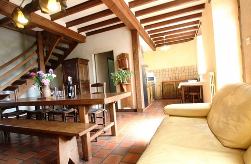 Cerisy-la-Salle Cottage | Country House with Fireplace and Pets Allowed