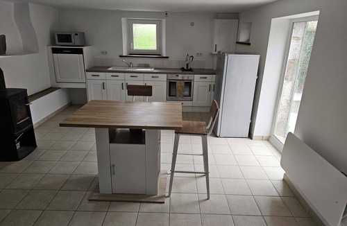 Couesmes-Vauce House | Country house with indoor jacuzzi