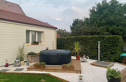 Lahoussoye House | Country house with Jacuzzi and swimming pool
