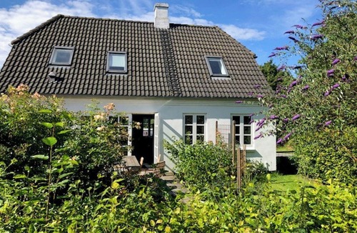 Humble House | Country house with large garden on Langeland