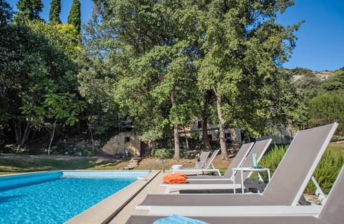 Bollene House | Country house with private pool