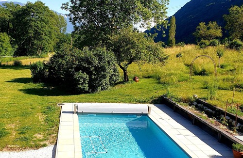 La Biolle House | Country house with swimming pool 10 min from Aix les bains