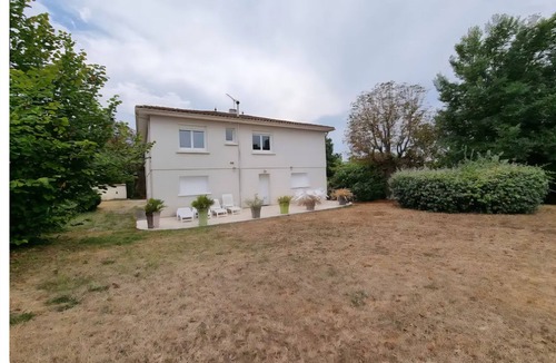 Galapian House | Country house with wonderful view over the Lot valley
