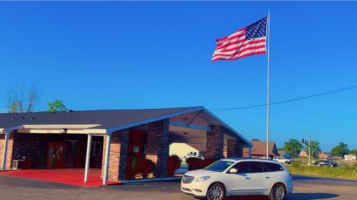 Licking Hotel | Country Inn - Licking