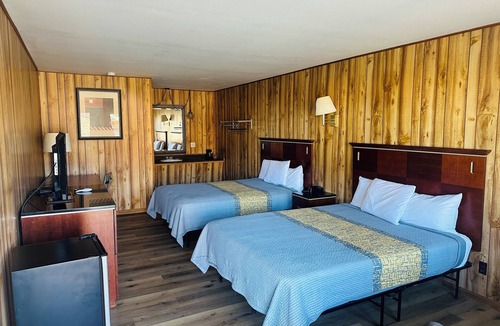 Licking Hotel | Country Inn Motel