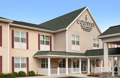 South Hill Hotel | Country Inn & Suites by Radisson, Ithaca, NY