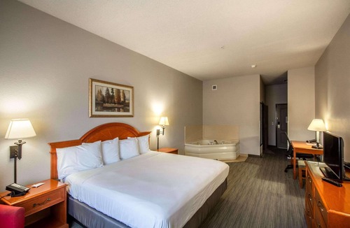 El Dorado Hotel | Country Inn & Suites by Radisson, El Dorado, AR