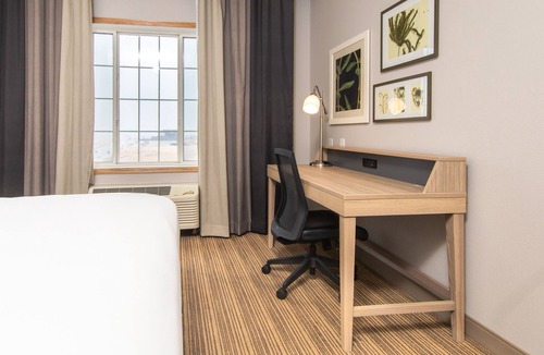 Rapid City Hotel | Country Inn & Suites by Radisson, Rapid City, SD