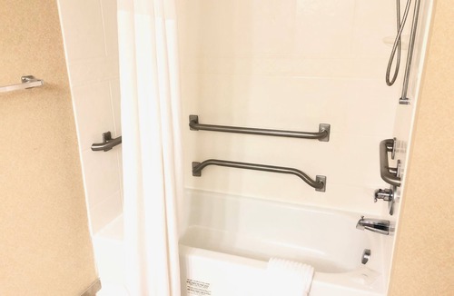 Winterville Hotel | Country Inn & Suites by Radisson, Greenville, NC