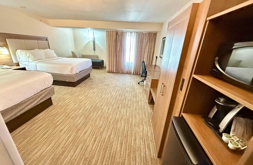 Downtown Albany Hotel | Country Inn & Suites by Radisson, Downtown Albany New York