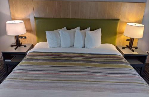 Pennington Bend Hotel | Country Inn & Suites by Radisson, Nashville, TN