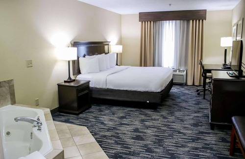 Henrico Hotel | Country Inn & Suites by Radisson, Richmond West at I-64, VA
