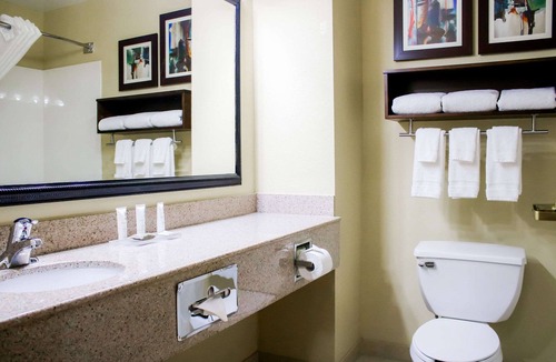 Henrico Hotel | Country Inn & Suites by Radisson, Richmond West at I-64, VA