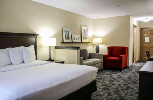 Henrico Hotel | Country Inn & Suites by Radisson, Richmond West at I-64, VA