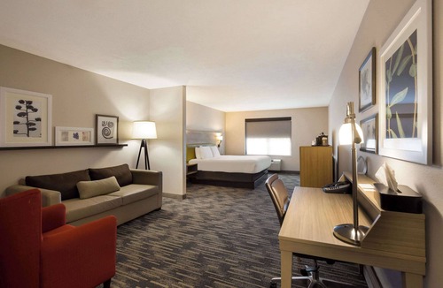 Marion Hotel | Country Inn & Suites by Radisson, Marion, IL