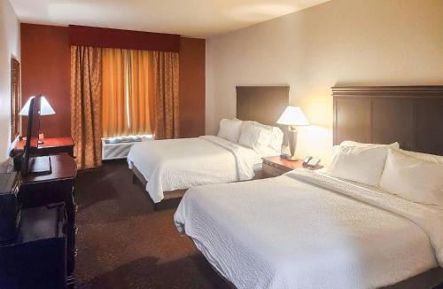 Terrell Hotel | Country Inn & Suites by Radisson, Terrell