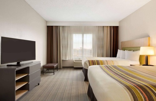 Wells Branch Hotel | Country Inn & Suites by Radisson, Austin North (Pflugerville), TX