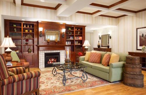 Conway Hotel | Country Inn & Suites by Radisson, Conway, AR