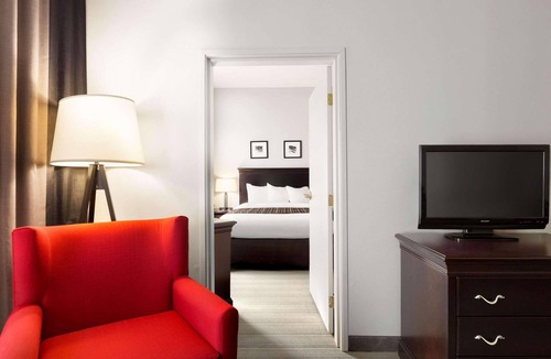 Kearney Hotel | Country Inn & Suites by Radisson, Kearney, NE