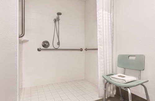 Dunn Hotel | Country Inn & Suites by Radisson, Dunn I-95
