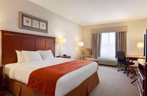 Harrisonburg Hotel | Country Inn & Suites by Radisson, Harrisonburg, VA