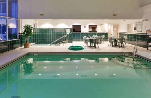 Mount Morris Hotel | Country Inn & Suites by Radisson, Mount Morris, NY