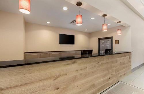 Elk Grove Village Hotel | Country Inn & Suites by Radisson, Elk Grove Village-Itasca