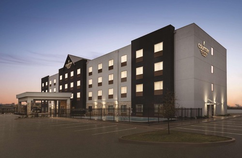 Central Oklahoma City Hotel | Country Inn & Suites by Radisson, Oklahoma City-Bricktown, OK