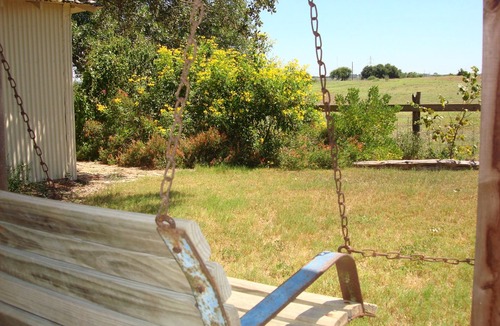 Seguin House | Country life just minutes from New Braunfels, San Marcos or Seguin.
