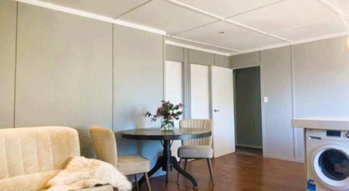 Whakamarama Apartment | Country Life