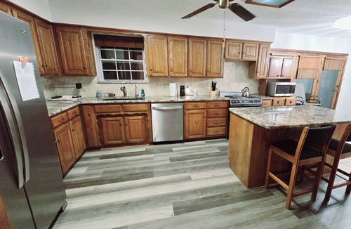 Roanoke Other | Country Living at its Best!