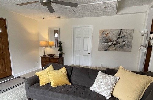 Whites Creek House | country living close to downtown