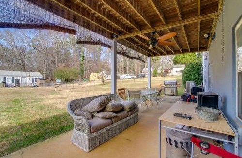 Suwanee Apartment | Country Living with Everything You Need Close By