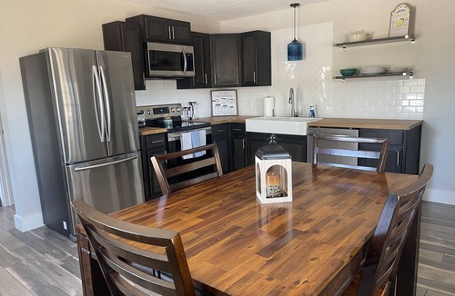 San Antonio Other | Country Living with City Amenities. Dog friendly