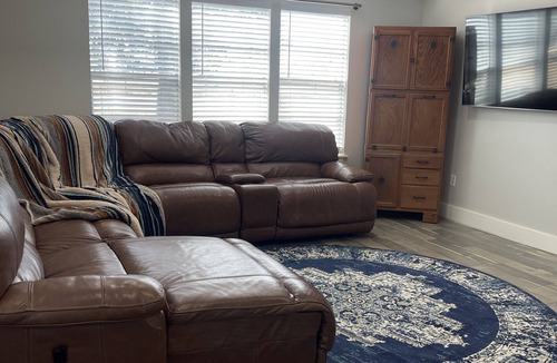 San Antonio Other | Country Living with City Amenities. Dog friendly