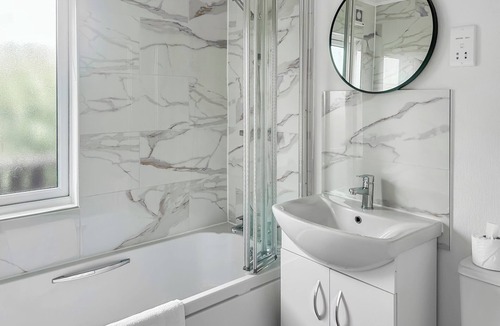 Tintagel Ski Chalet | Country Lodge Four Spa