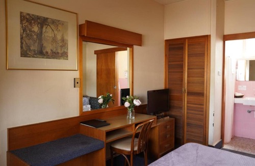 Singleton Hotel | Country Motor Inn Singleton